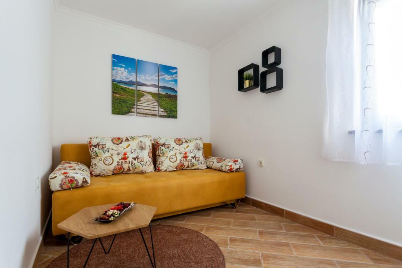 Apartment Nonna Krk Town Luaran gambar