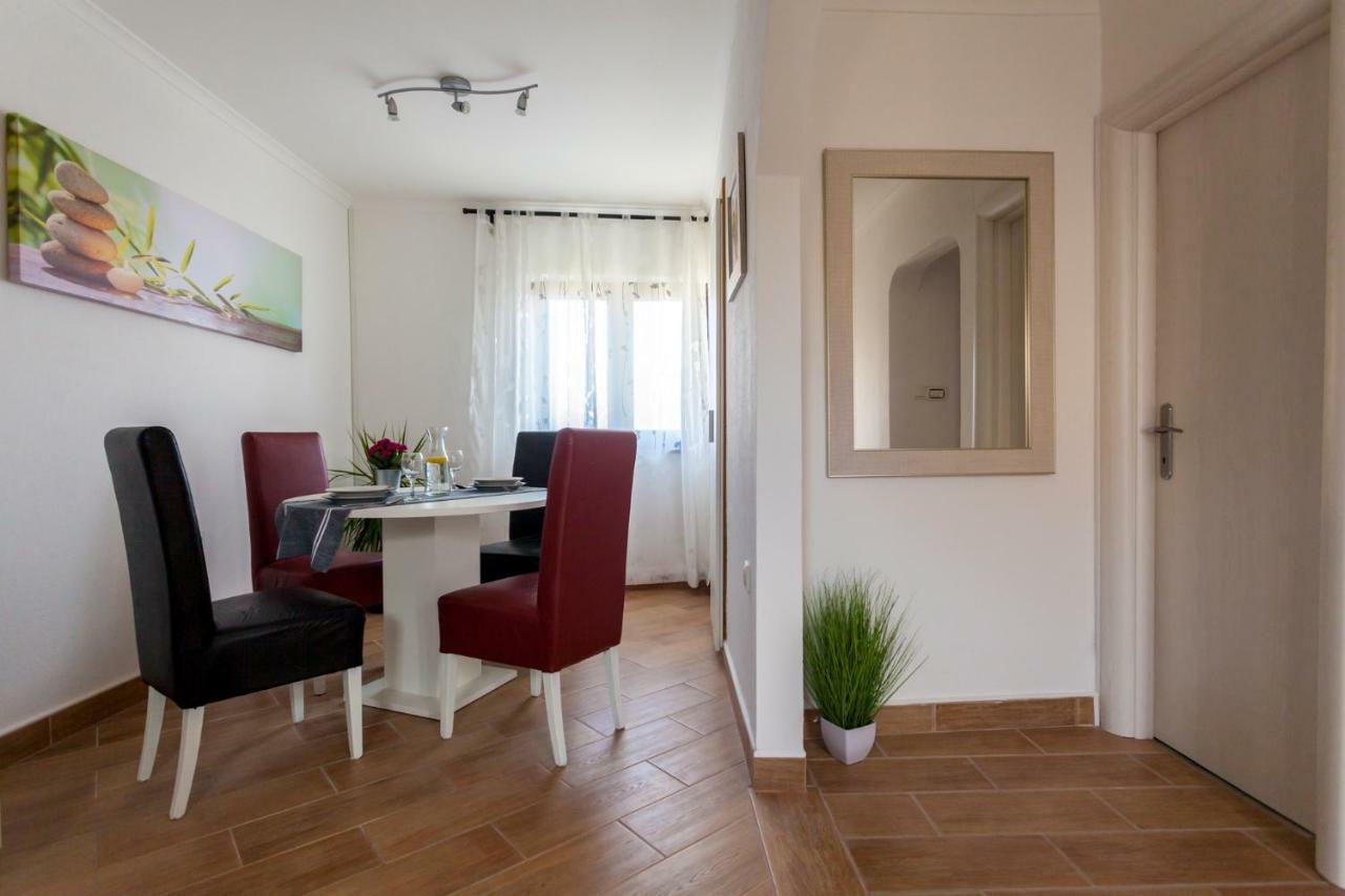 Apartment Nonna Krk Town Luaran gambar