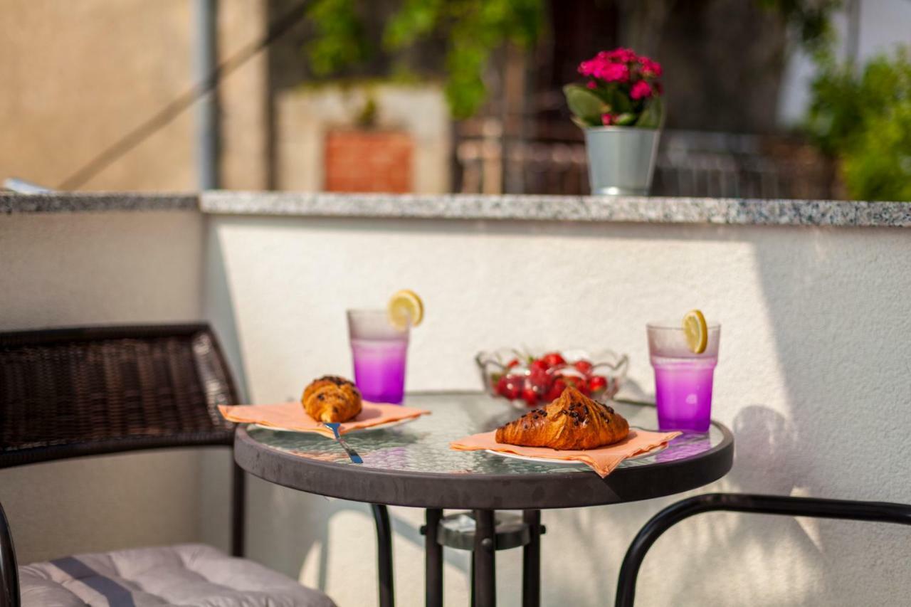 Apartment Nonna Krk Town Luaran gambar